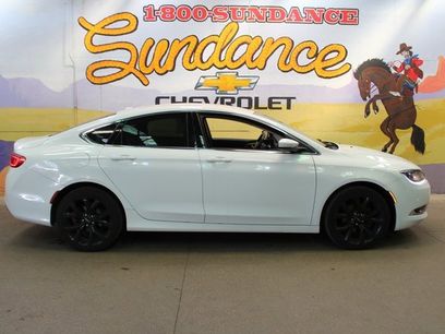 Used 2016 Chrysler 200 Limited w/ Comfort Group