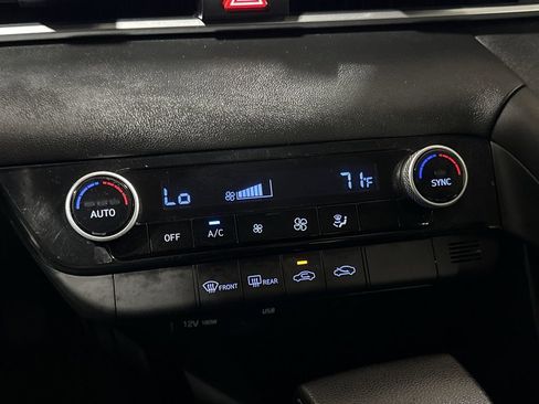 Used 2021 Hyundai Elantra SEL FWD image 15