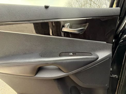 Used 2016 Kia Sorento EX w/ EX Premium Package image 16