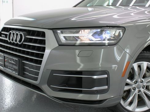 Used 2017 Audi Q7 3.0T Premium Plus image 21