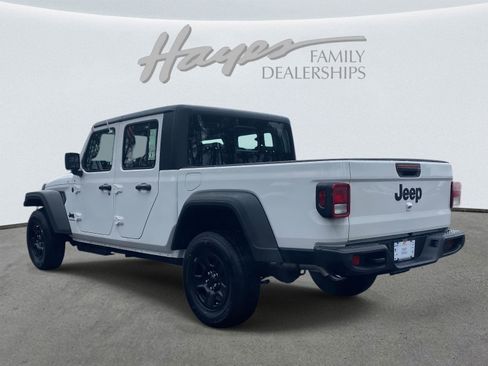 New 2026 Jeep Gladiator Sport image 4