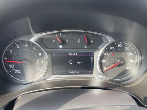 Used 2024 GMC Terrain SLT image 20