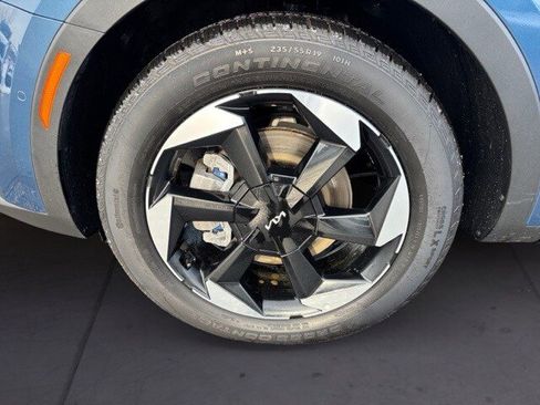 Certified 2025 Kia Sorento SX Prestige image 9