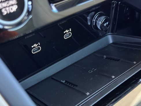 New 2025 Audi Q5 2.0T Premium image 33