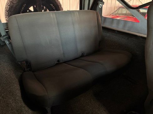 Used 2006 Jeep Wrangler Unlimited image 14