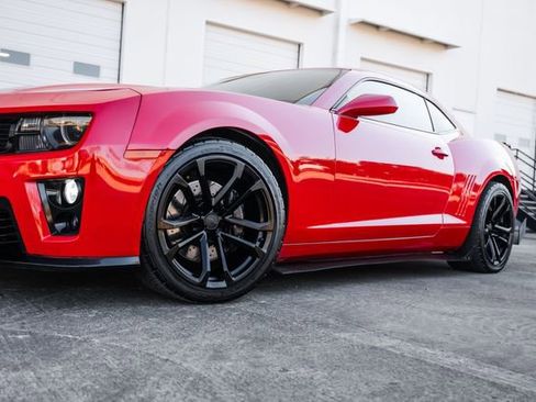 Used 2010 Chevrolet Camaro SS w/ RS Package image 24