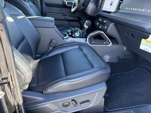 New 2025 Ford Bronco Badlands AWD/4WD image 13