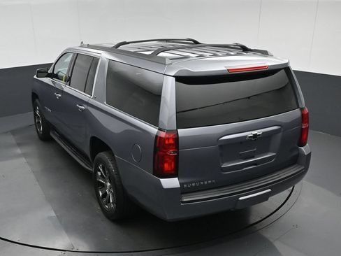 Used 2020 Chevrolet Suburban LT AWD/4WD image 74