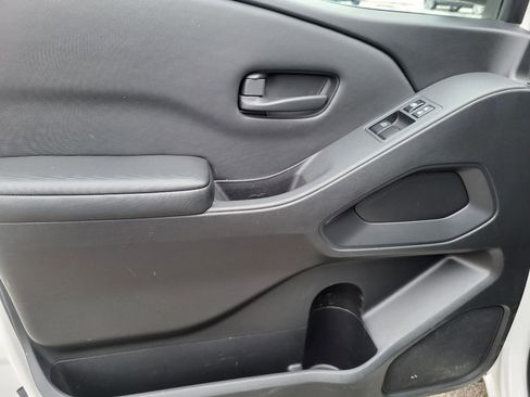 Used 2023 Nissan Frontier S w/ Technology Package image 13