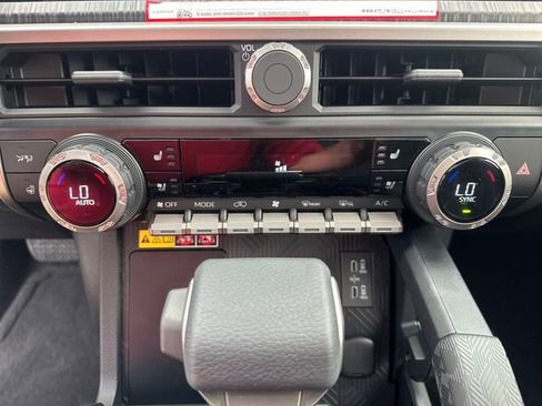 New 2026 Toyota 4Runner 4WD image 18