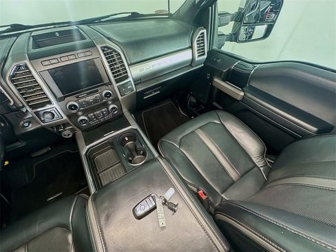 Used 2020 Ford F250 Platinum w/ Tremor Off-Road Package image 11