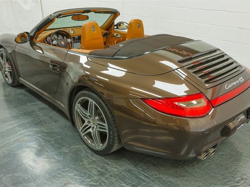 Used 2009 Porsche 911 Carrera 4S AWD/4WD image 14