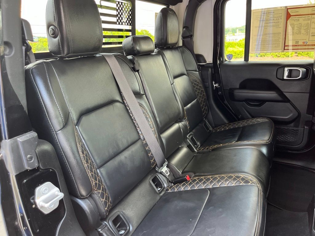 Used 2022 Jeep Gladiator Overland AWD/4WD image 23