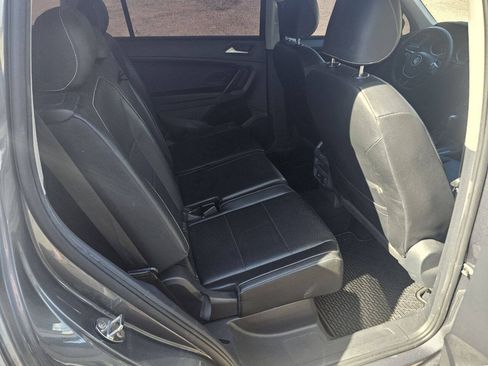 Used 2021 Volkswagen Tiguan S FWD image 13