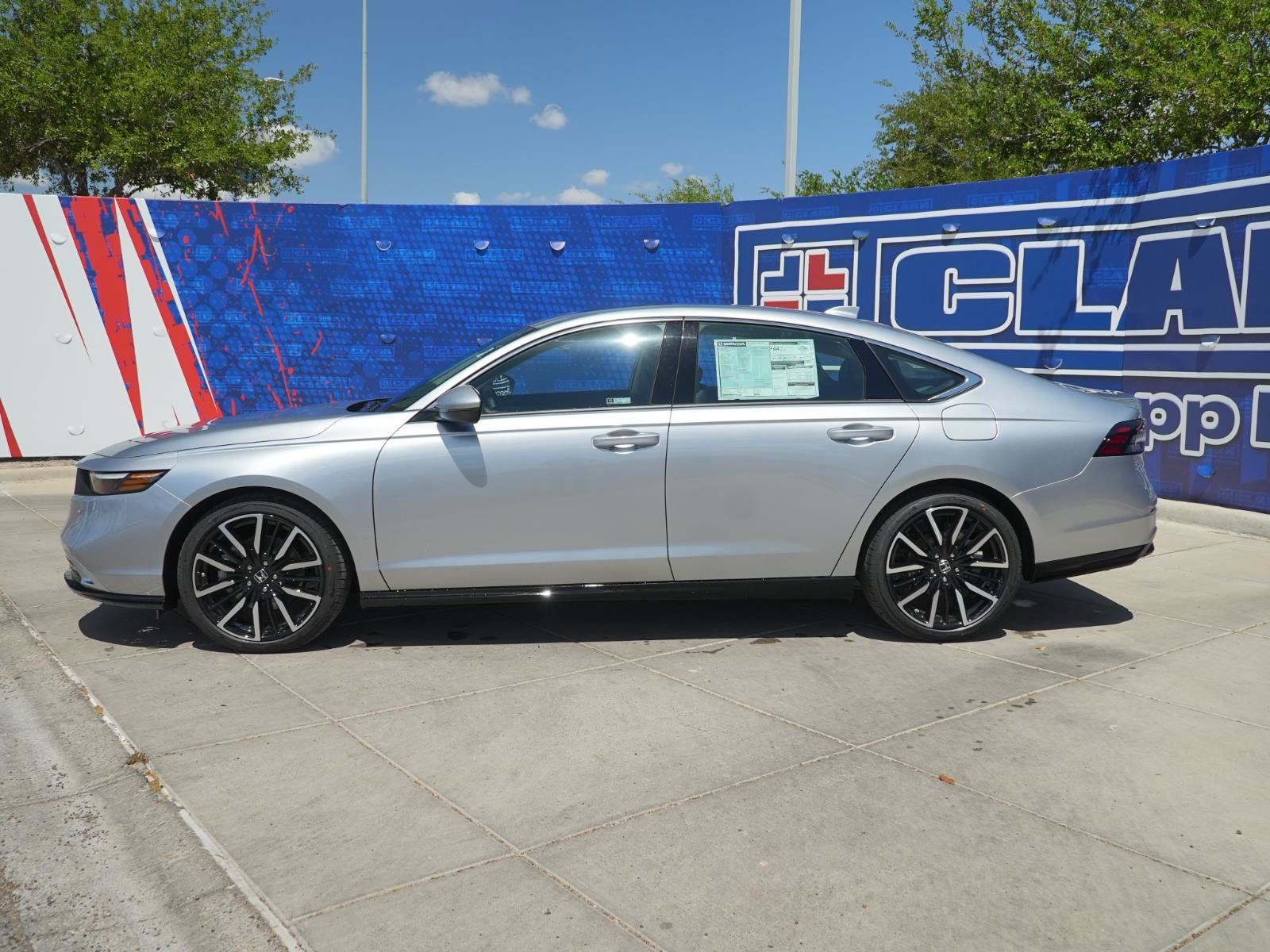 Used 2026 Honda Accord Touring image 11