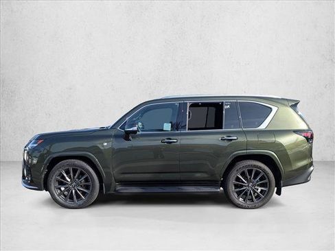 Used 2025 Lexus LX 600 F Sport AWD/4WD image 9
