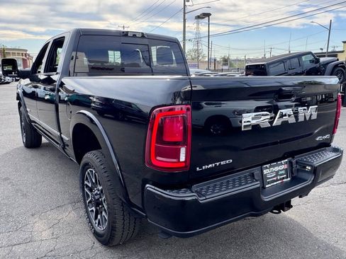 Used 2025 RAM 2500 Limited AWD/4WD image 4