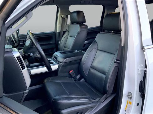 Used 2018 Chevrolet Silverado 2500 LTZ w/ Duramax Plus Package AWD/4WD image 7
