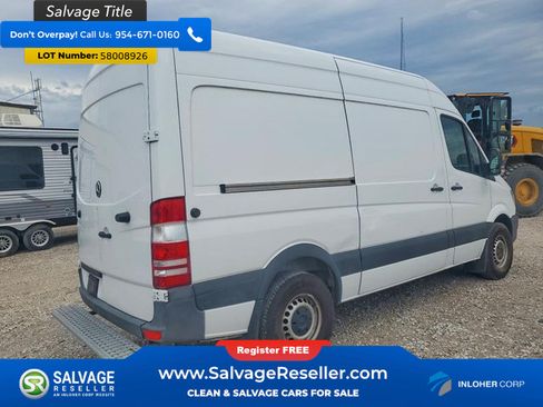 Used 2017 Mercedes-Benz Sprinter 2500 image 4