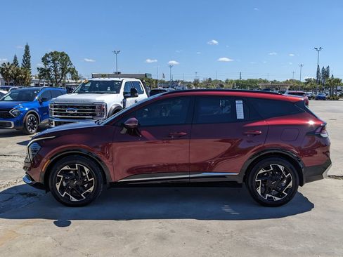 Certified 2025 Kia Sportage SX image 5