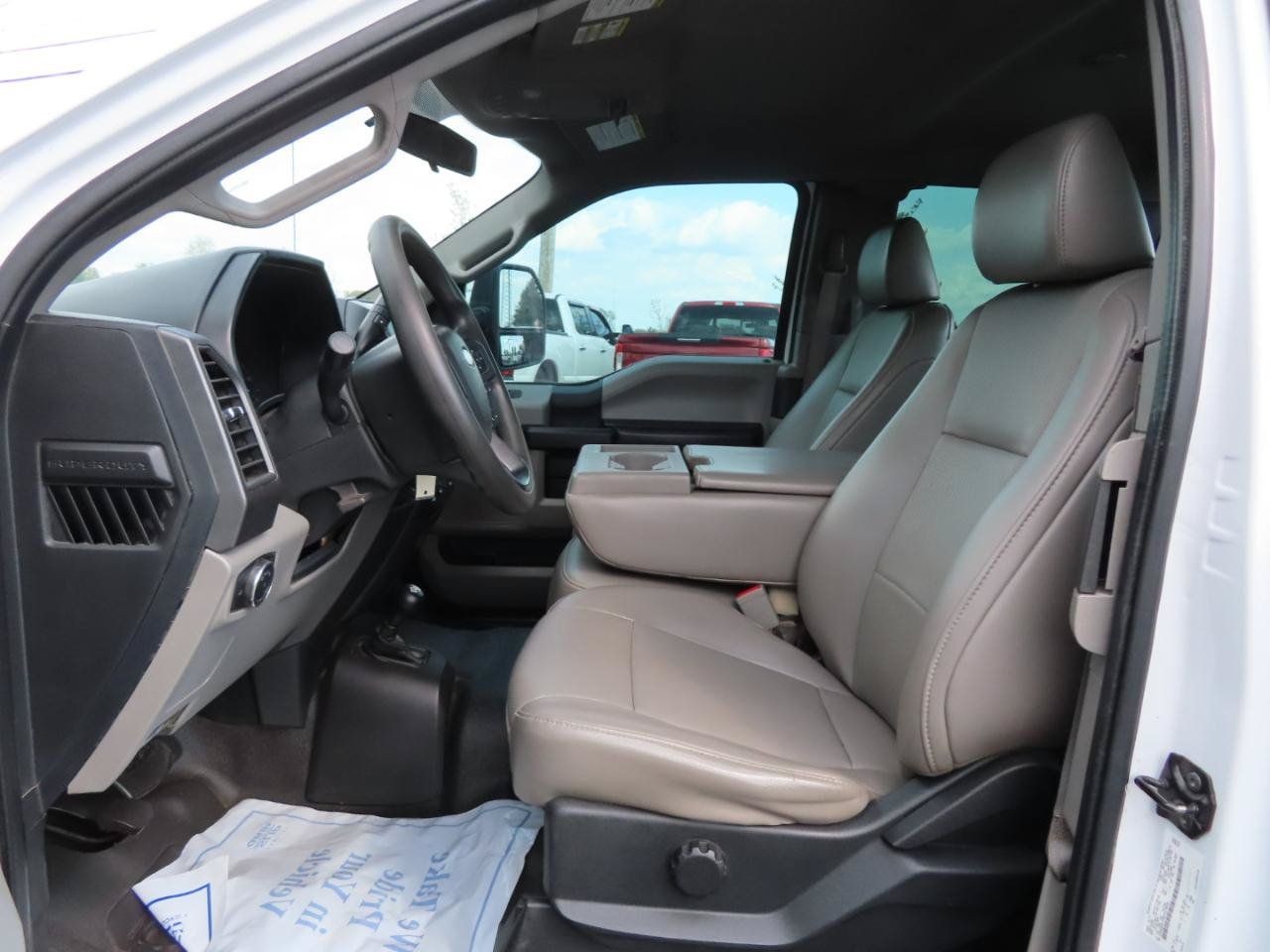 Used 2019 Ford F450 XL w/ XL Value Package AWD/4WD image 21