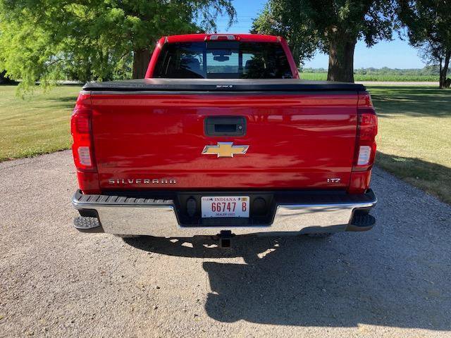 Used 2018 Chevrolet Silverado 1500 LTZ AWD/4WD image 4