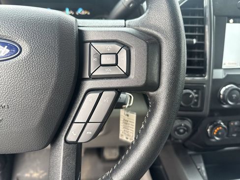 Used 2019 Ford F150 XLT w/ Equipment Group 302A Luxury AWD/4WD image 18