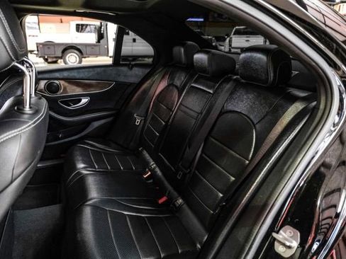 Used 2018 Mercedes-Benz C 300 Sedan image 32