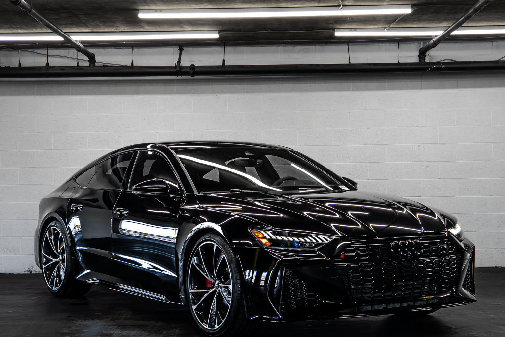 Used 2022 Audi RS 7 Sportback w/ Black Optic Package AWD/4WD image 7