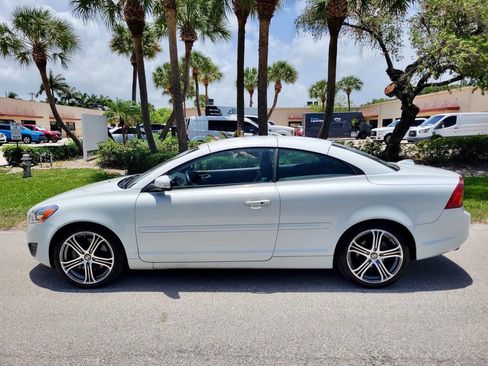 Used 2012 Volvo C70 T5 image 6