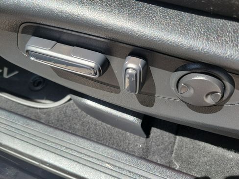 Used 2025 Honda CR-V Sport image 24