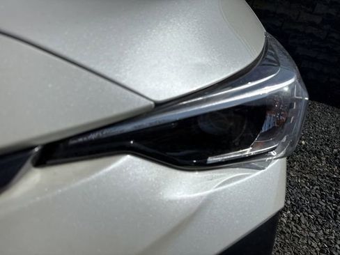 Certified 2024 Subaru Crosstrek 2.0i Premium image 8