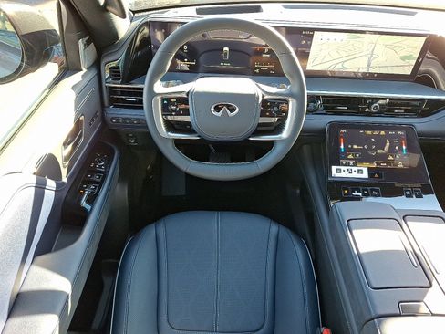 New 2026 INFINITI QX80 4WD w/ Sport Exterior Package image 8