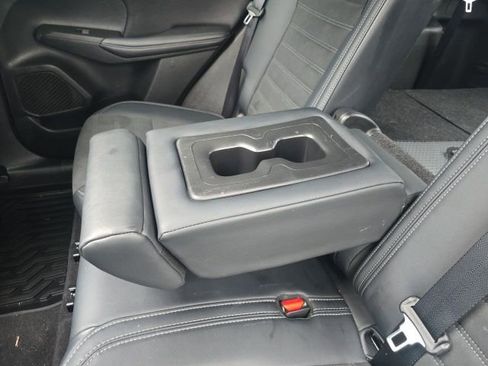 Used 2024 Mitsubishi Outlander SE image 28