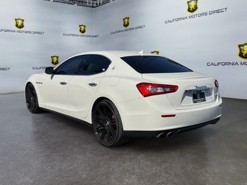 Used 2015 Maserati Ghibli RWD image 3