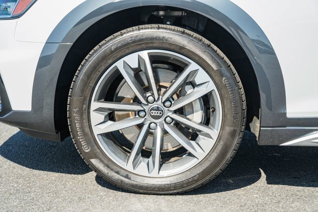 Used 2023 Audi A4 2.0T allroad Premium Plus AWD/4WD image 18