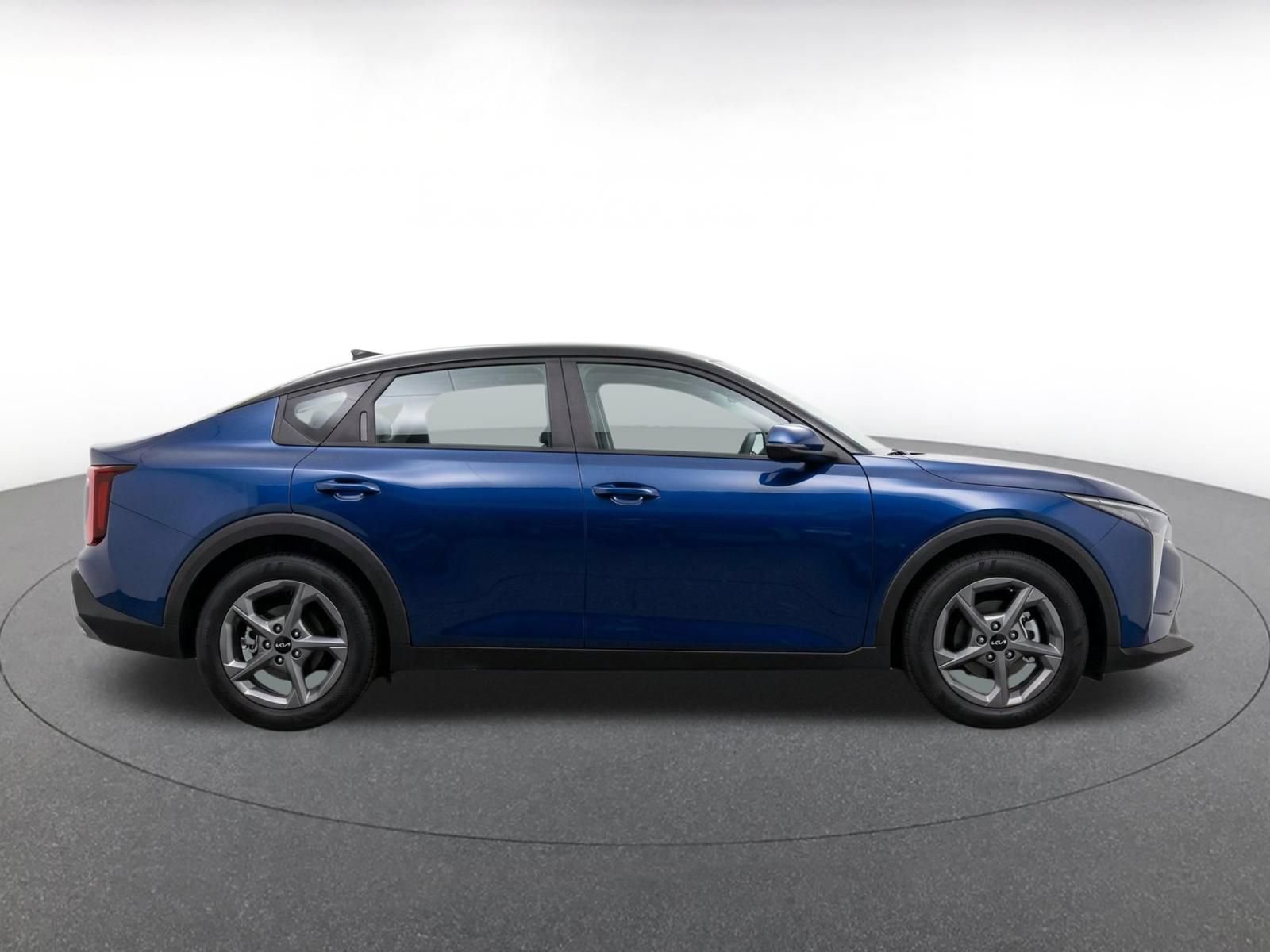 Used 2026 Kia K4 FWD image 9