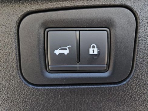 New 2026 Nissan Armada SL image 6