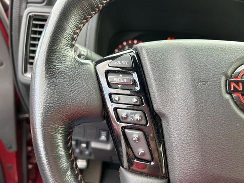 Used 2023 Nissan Frontier PRO-4X w/ Pro Convenience Package image 18