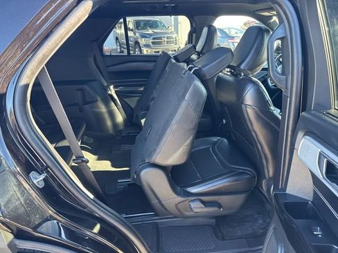 Used 2022 Ford Explorer ST w/ Equipment Group 401A image 15