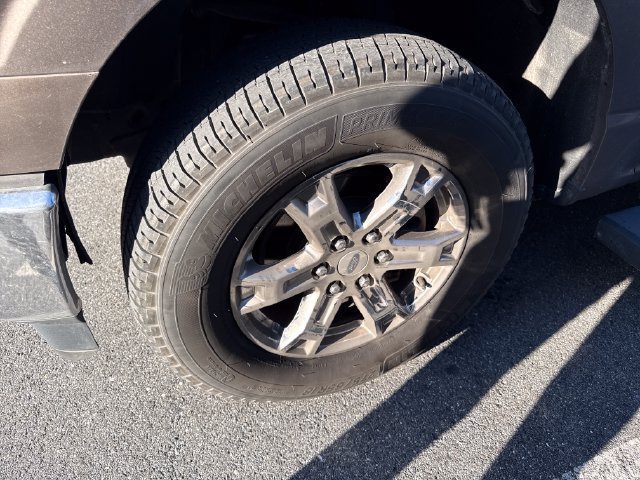 Used 2023 Ford F150 XLT AWD/4WD image 9