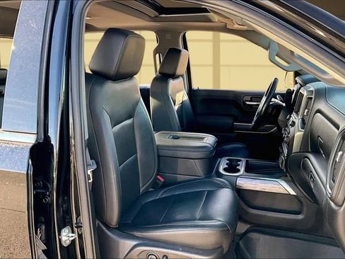 Used 2019 Chevrolet Silverado 1500 LTZ w/ LTZ Premium Package image 7