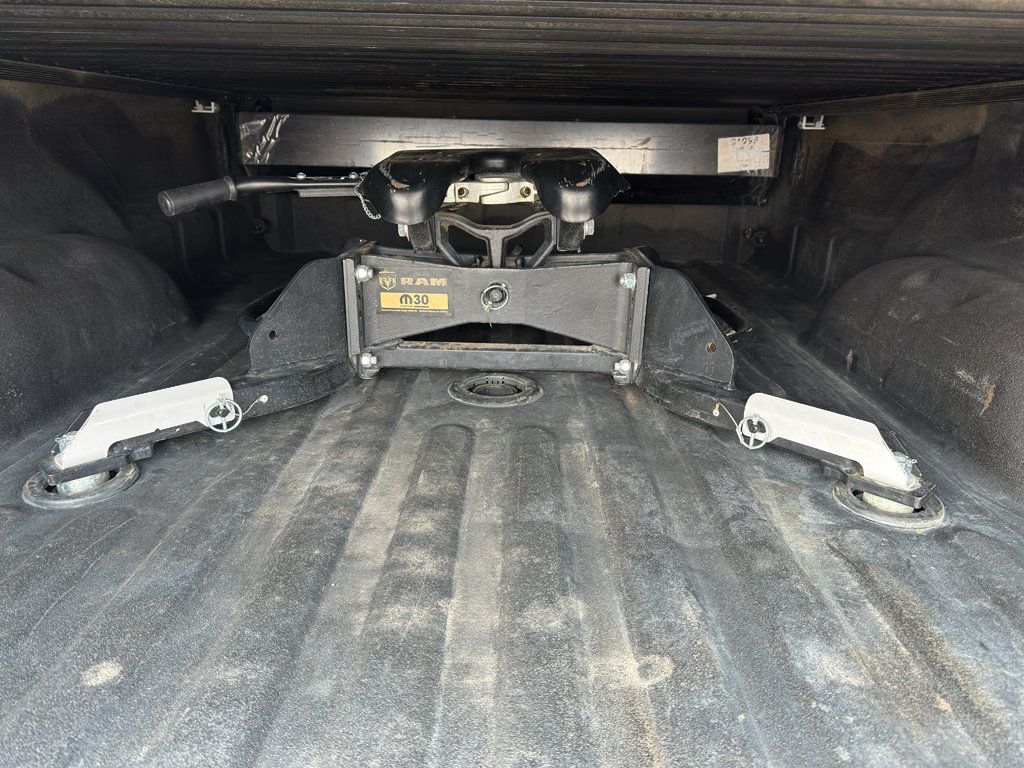 Used 2023 RAM 3500 Limited AWD/4WD image 16