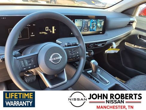 New 2026 Nissan Kicks SV image 4