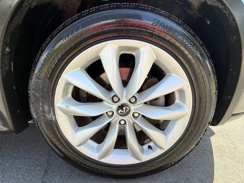 Used 2019 INFINITI QX50 Luxe FWD image 16