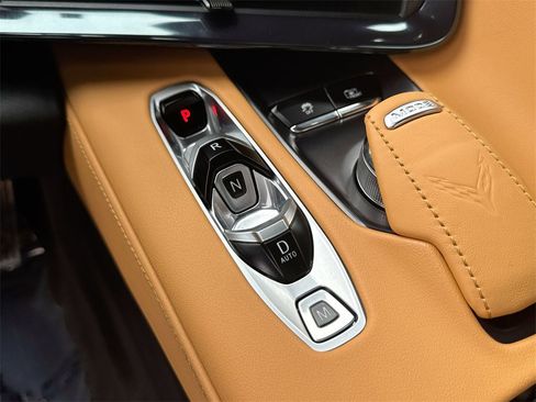 Used 2024 Chevrolet Corvette Stingray image 23