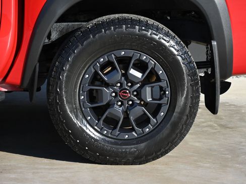 Used 2022 Nissan Frontier PRO-4X w/ Pro-4X Premium Package image 9