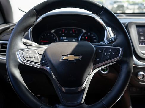 Used 2024 Chevrolet Equinox LT image 28