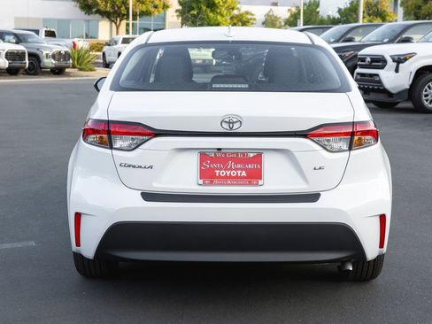 New 2026 Toyota Corolla LE FWD image 5