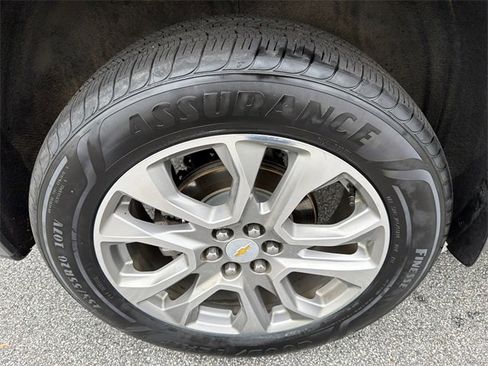 Used 2019 Chevrolet Traverse Premier w/ Driver Confidence II Package image 17